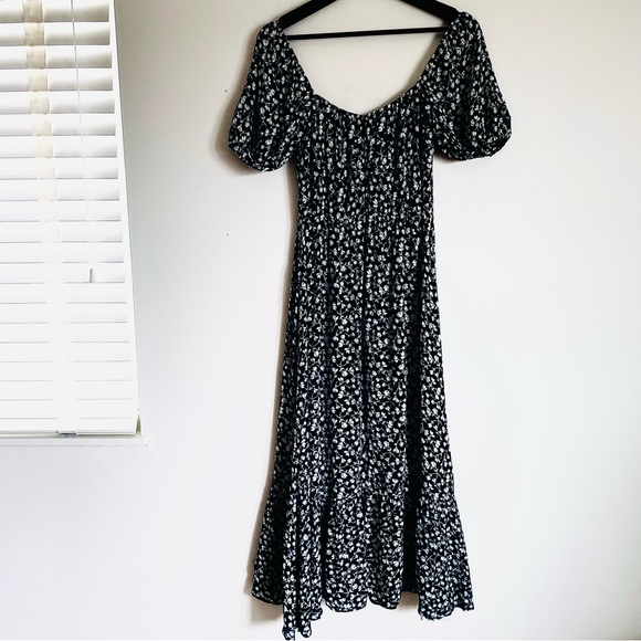 Reformation Hannah Floral Midi Dress In Navy Blue & White Size 4 EUC - Picture 4 of 13
